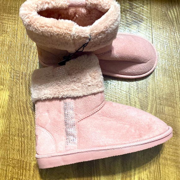 Bebe Girls Short Boot - Picture 2 of 4